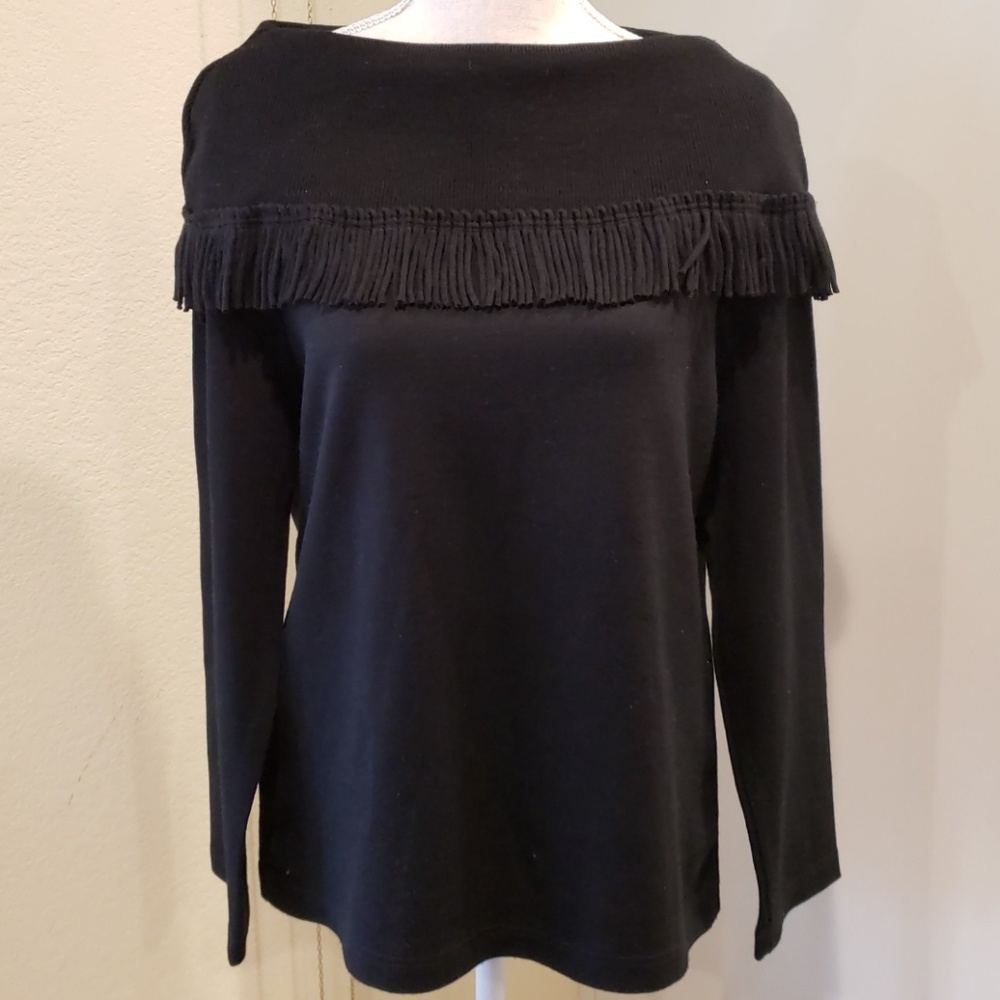 Dorby fringe neck top black Sz L